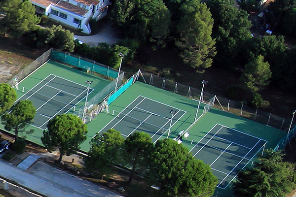 tennis courts