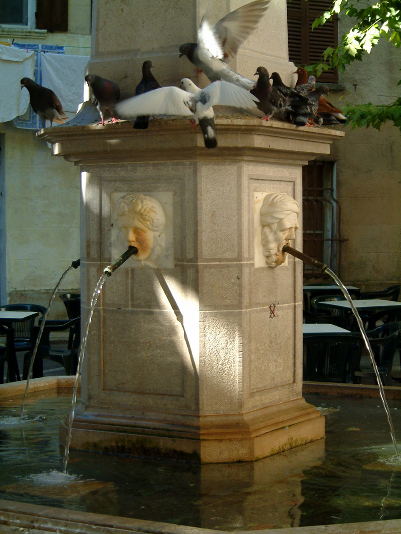 fontaine 4saisons 200